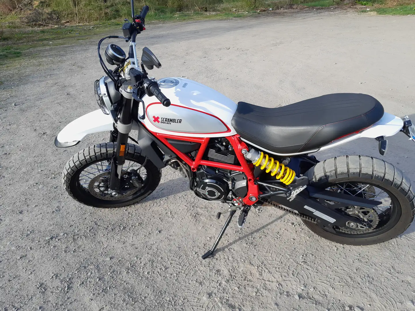 Ducati Scrambler desert sled Blanc - 1