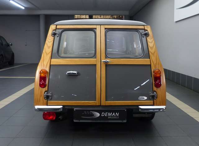 Austin Mini Countryman Estate MK1 * Woodie * LHD * Restored