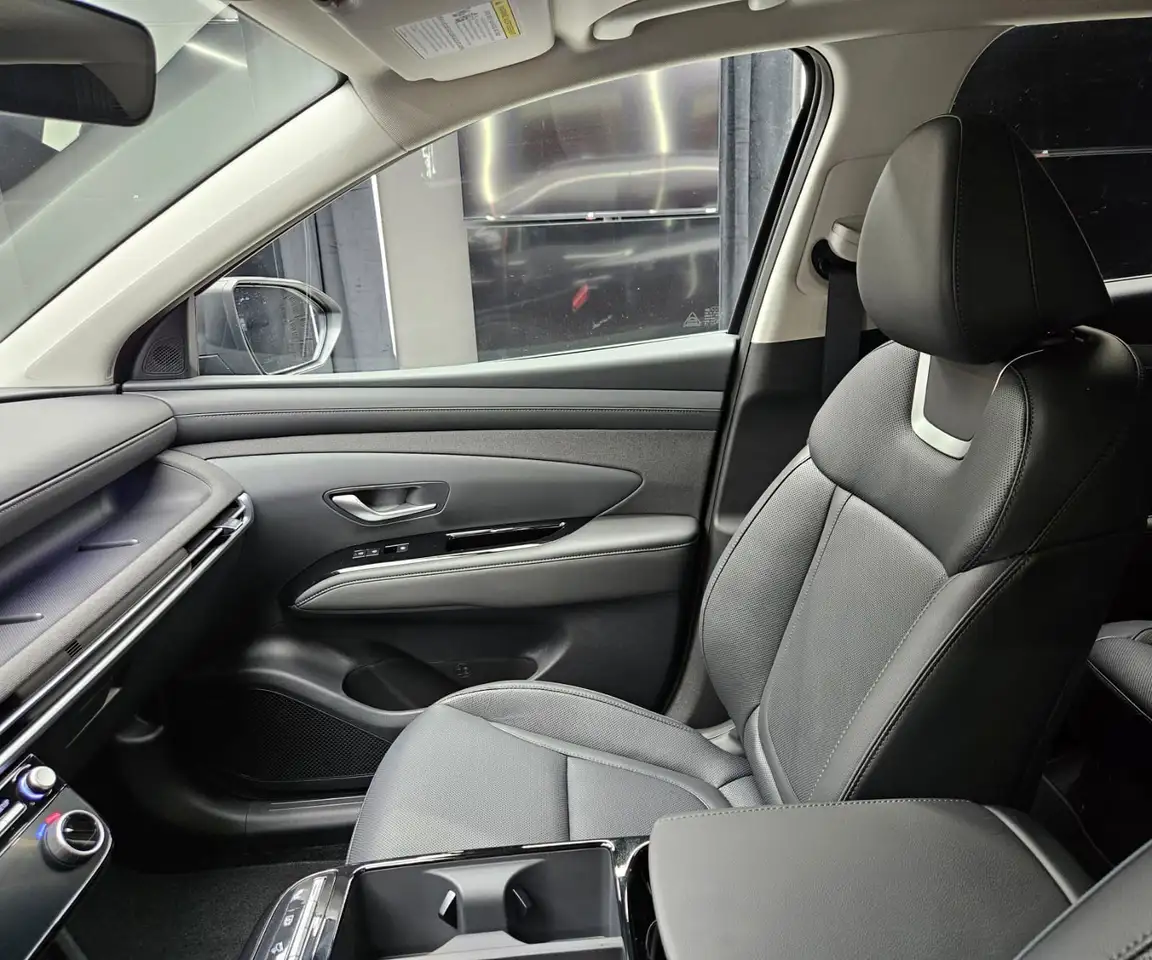 Hyundai TUCSON снимка Hyundai TUCSON