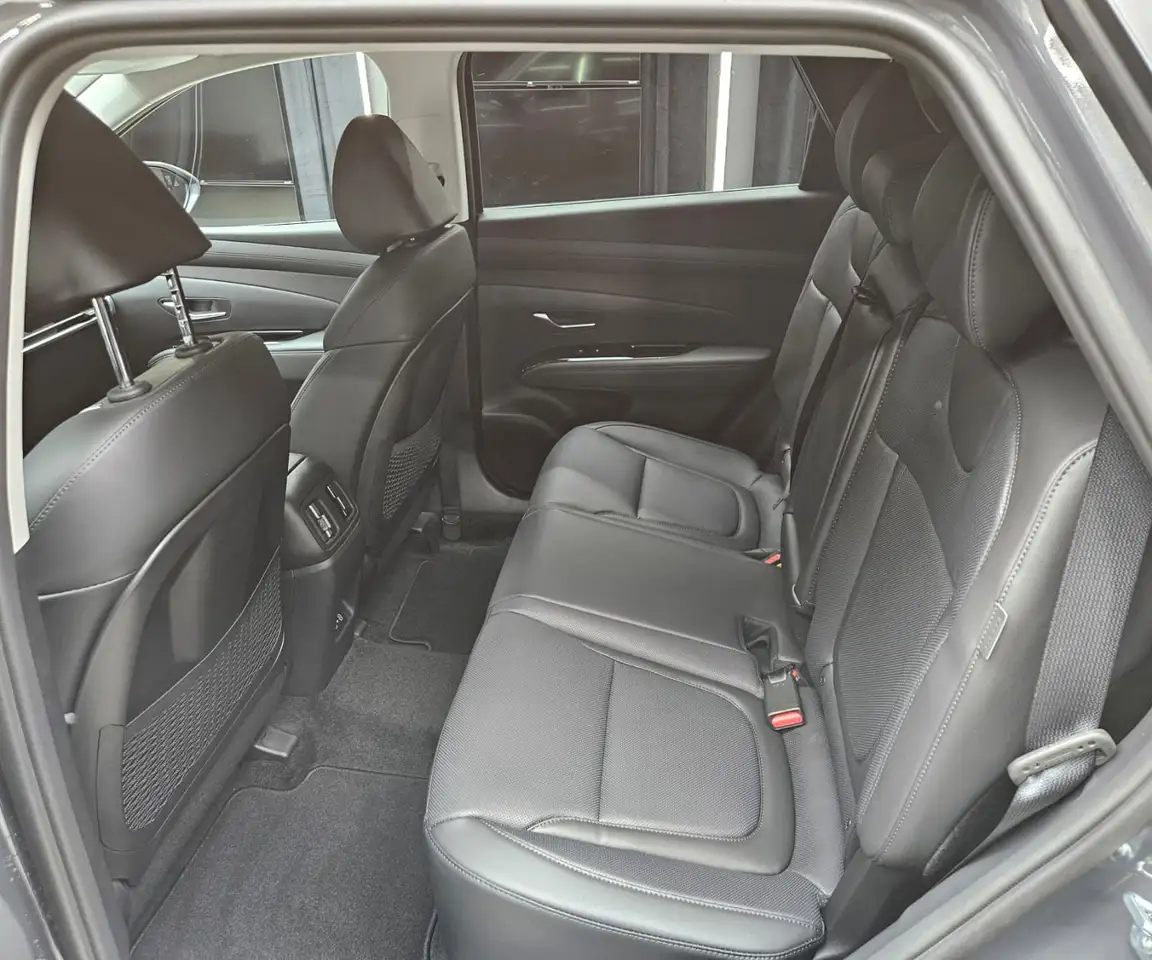 Hyundai TUCSON снимка Hyundai TUCSON