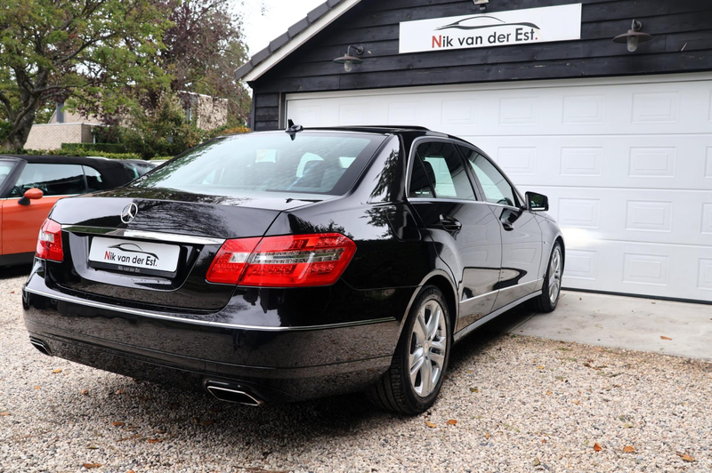 Mercedes-Benz E 200 CGI Business Class Avantgarde-Dealeronderhouden!! — photo 7