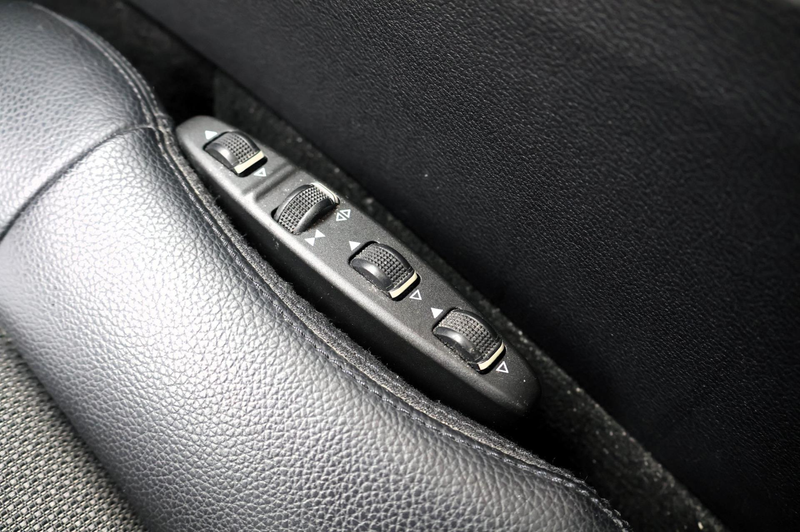 Mercedes-Benz E 200 CGI Business Class Avantgarde-Dealeronderhouden!! — photo 11