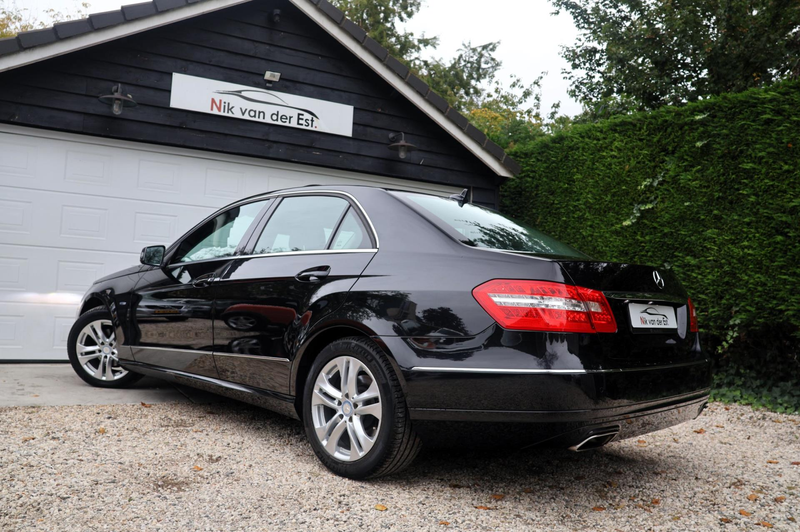 Mercedes-Benz E 200 CGI Business Class Avantgarde-Dealeronderhouden!! — photo 6