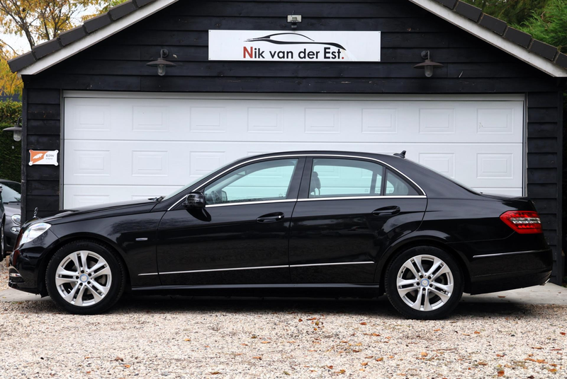 Mercedes-Benz E 200 CGI Business Class Avantgarde-Dealeronderhouden!! — photo 3