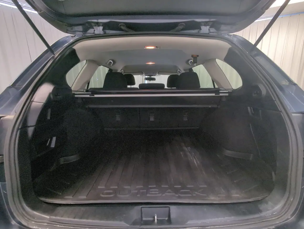 Subaru OUTBACK photo Subaru OUTBACK