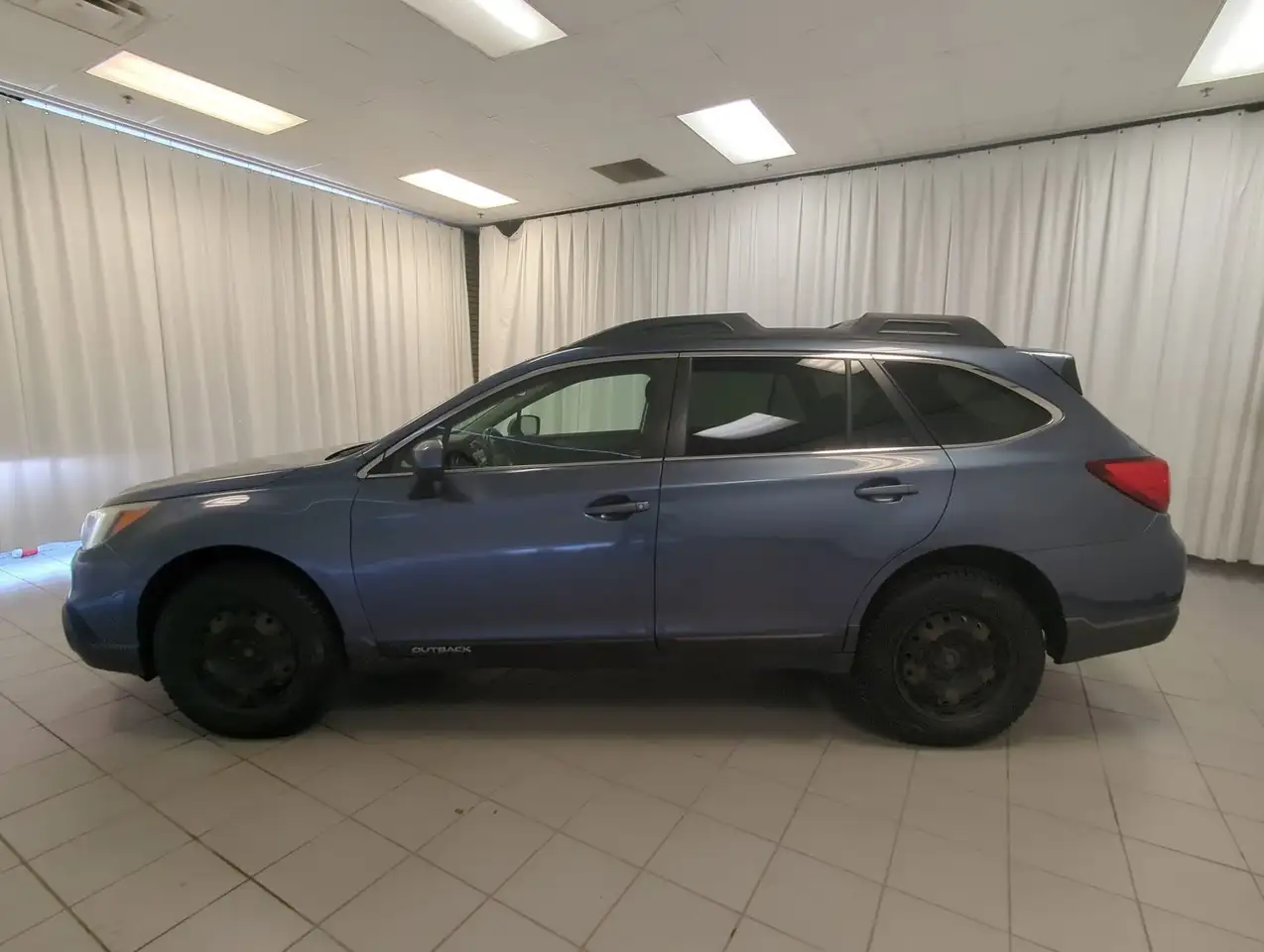 Subaru OUTBACK photo Subaru OUTBACK