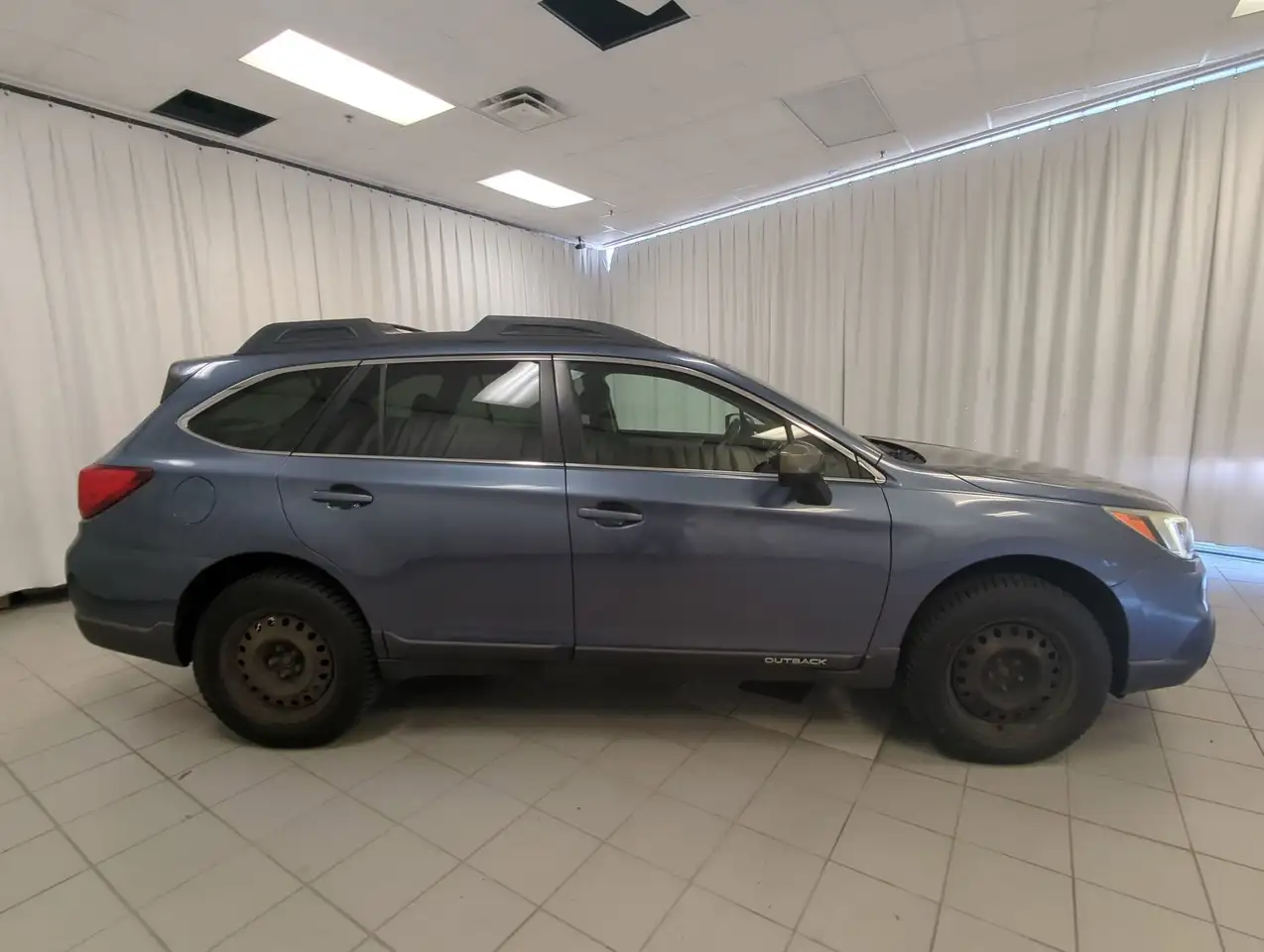Subaru OUTBACK photo Subaru OUTBACK