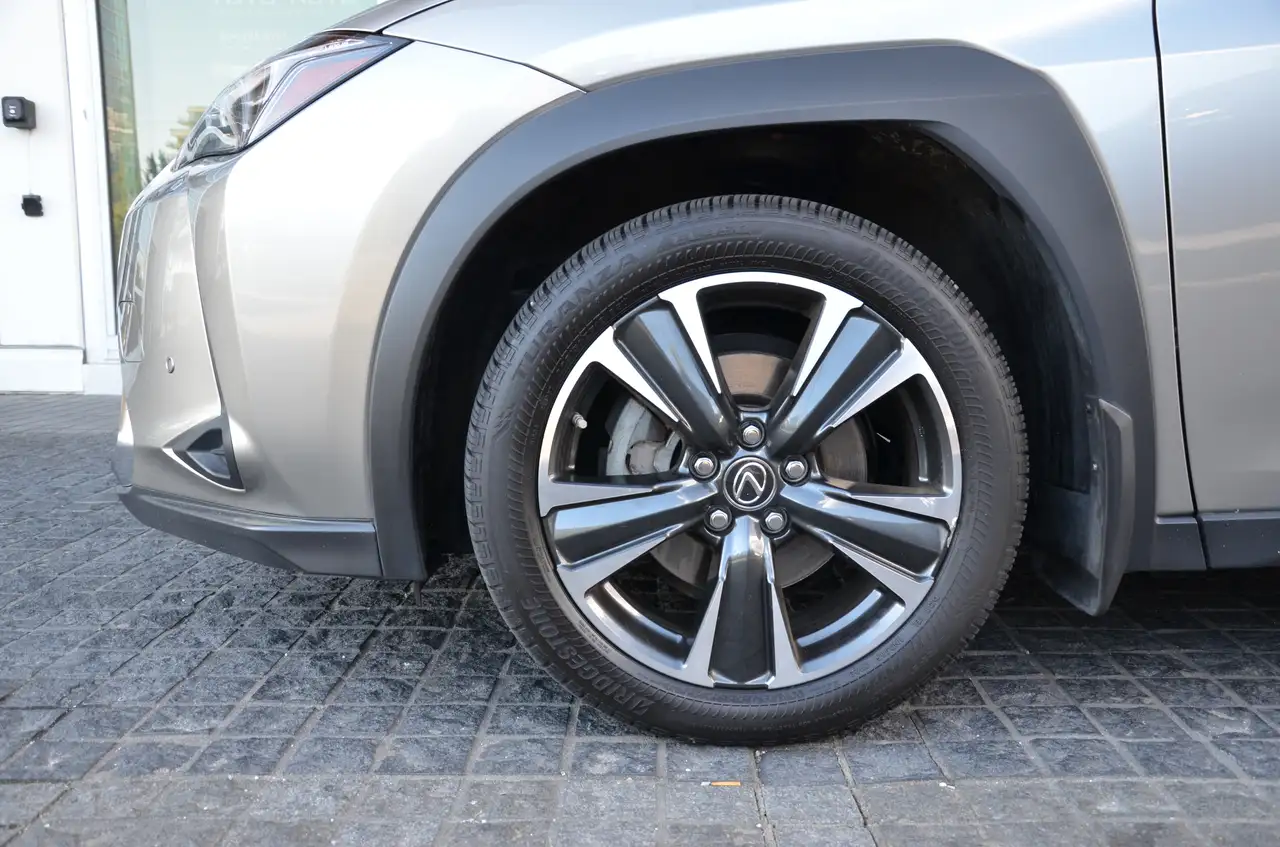 Lexus UX fotografie Lexus UX