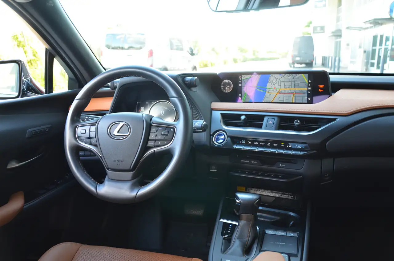 Lexus UX fotografie Lexus UX