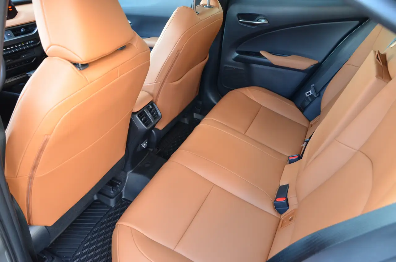 Lexus UX fotografie Lexus UX