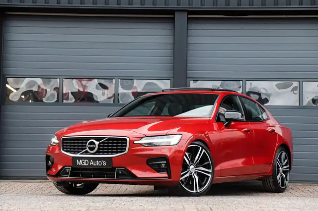 Volvo S60 2.0 T5 R-Design /PANODAK/HARMAN-KARDON/MEMORY/KEYL