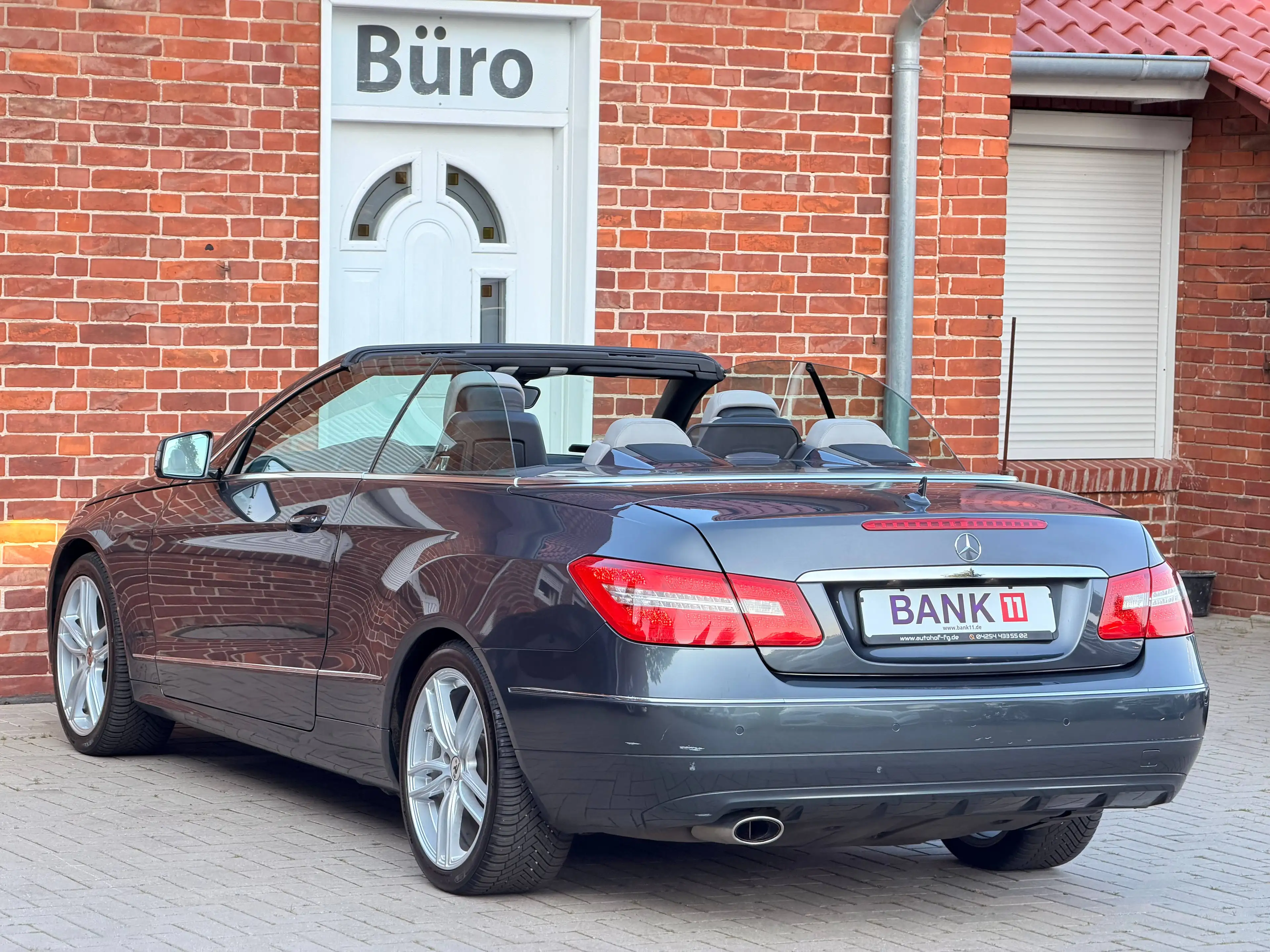 Mercedes-Benz E 250 Cabrio CDI BlueEfficiency*NAVI/AIRSCARF/AC — photo 8