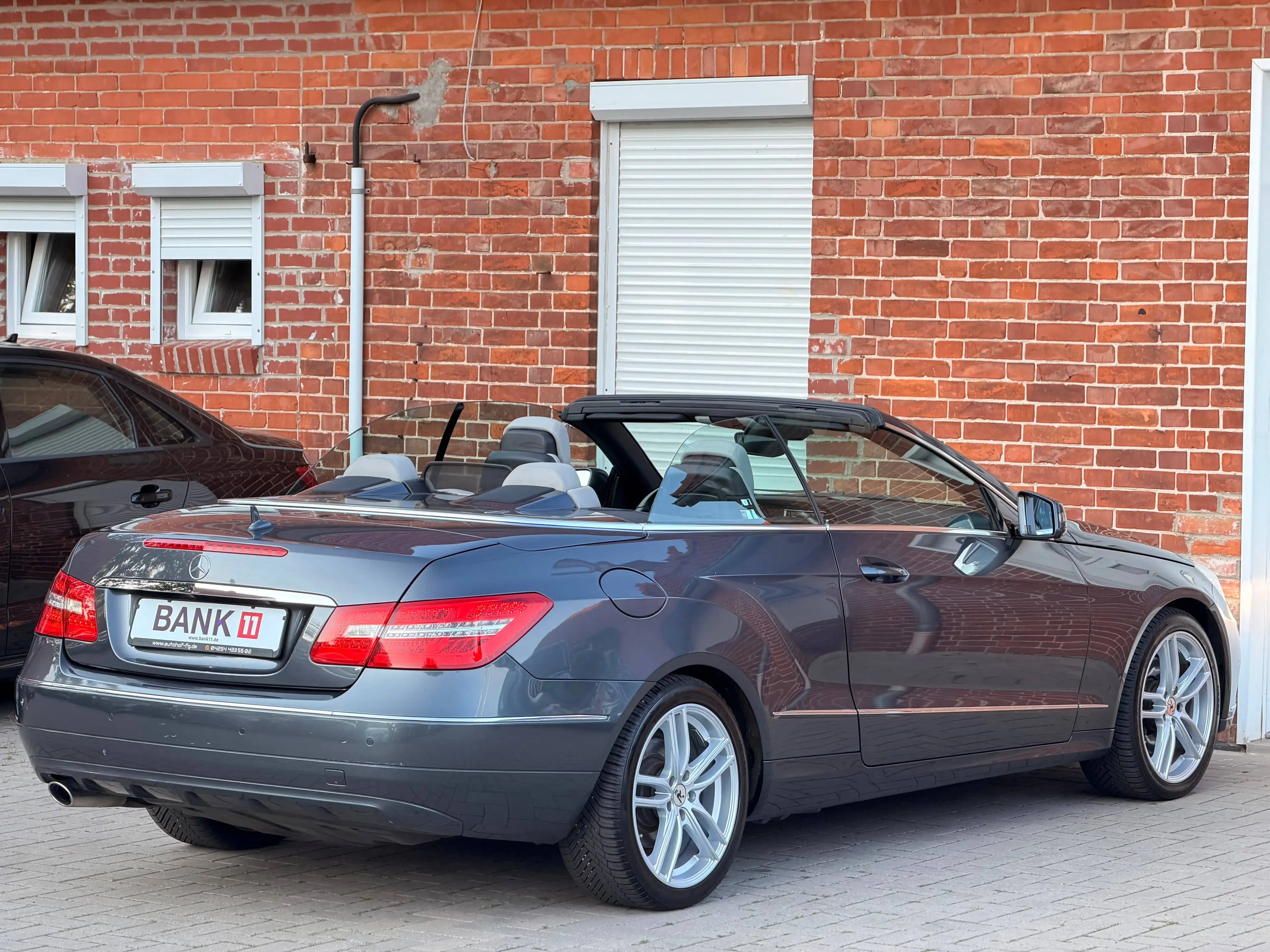 Mercedes-Benz E 250 Cabrio CDI BlueEfficiency*NAVI/AIRSCARF/AC — photo 10
