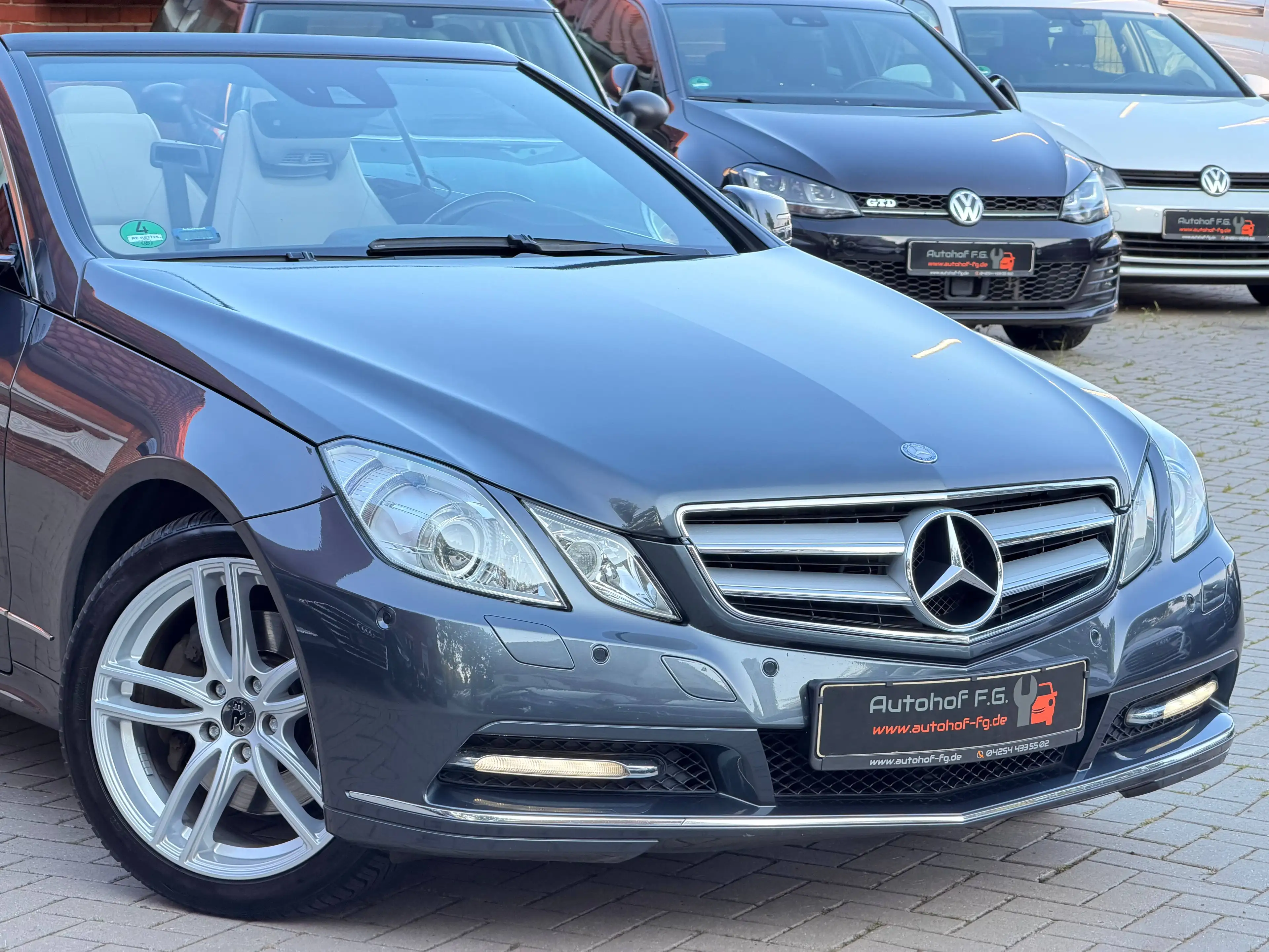 Mercedes-Benz E 250 Cabrio CDI BlueEfficiency*NAVI/AIRSCARF/AC — photo 4