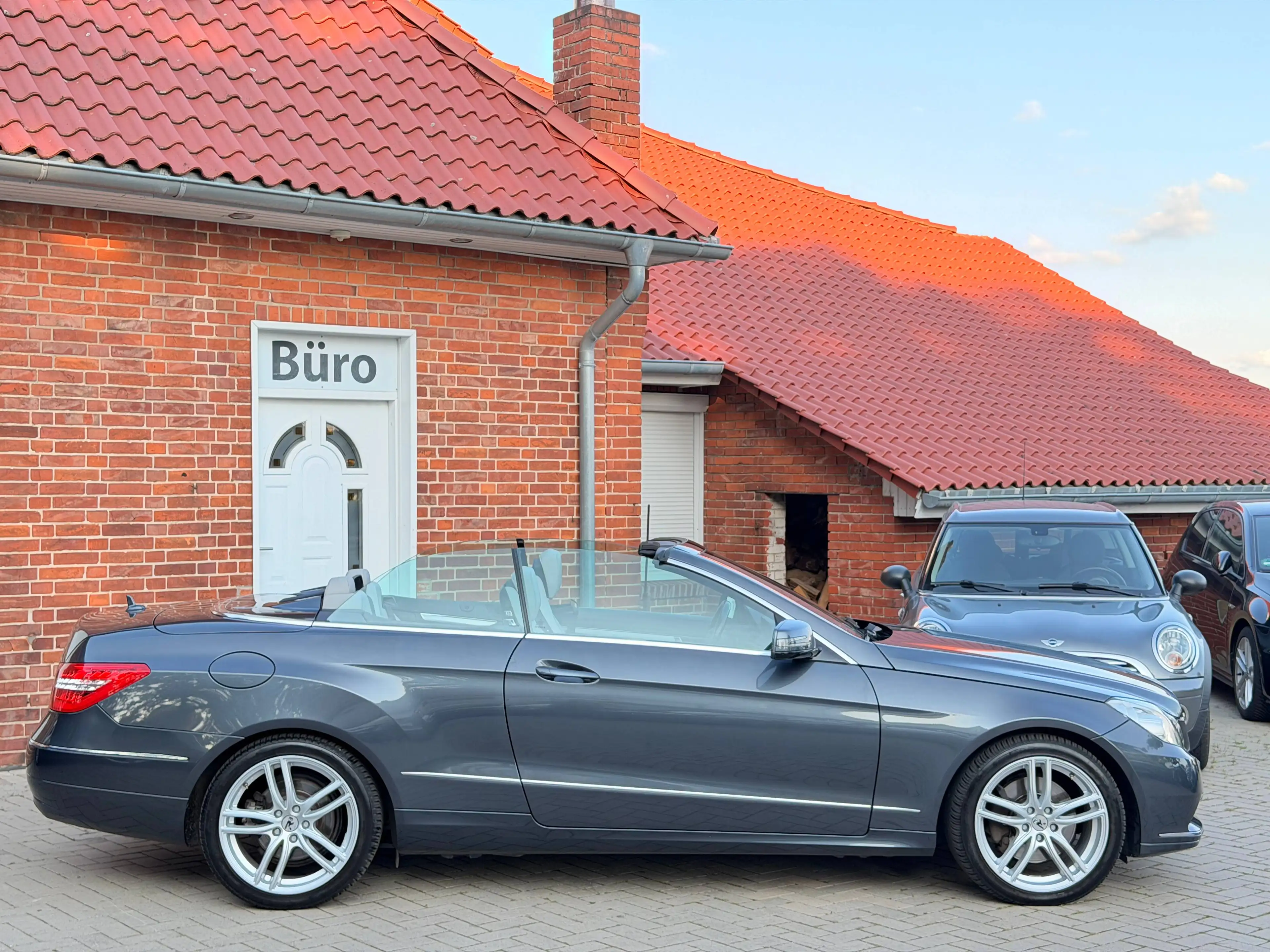 Mercedes-Benz E 250 Cabrio CDI BlueEfficiency*NAVI/AIRSCARF/AC — photo 6