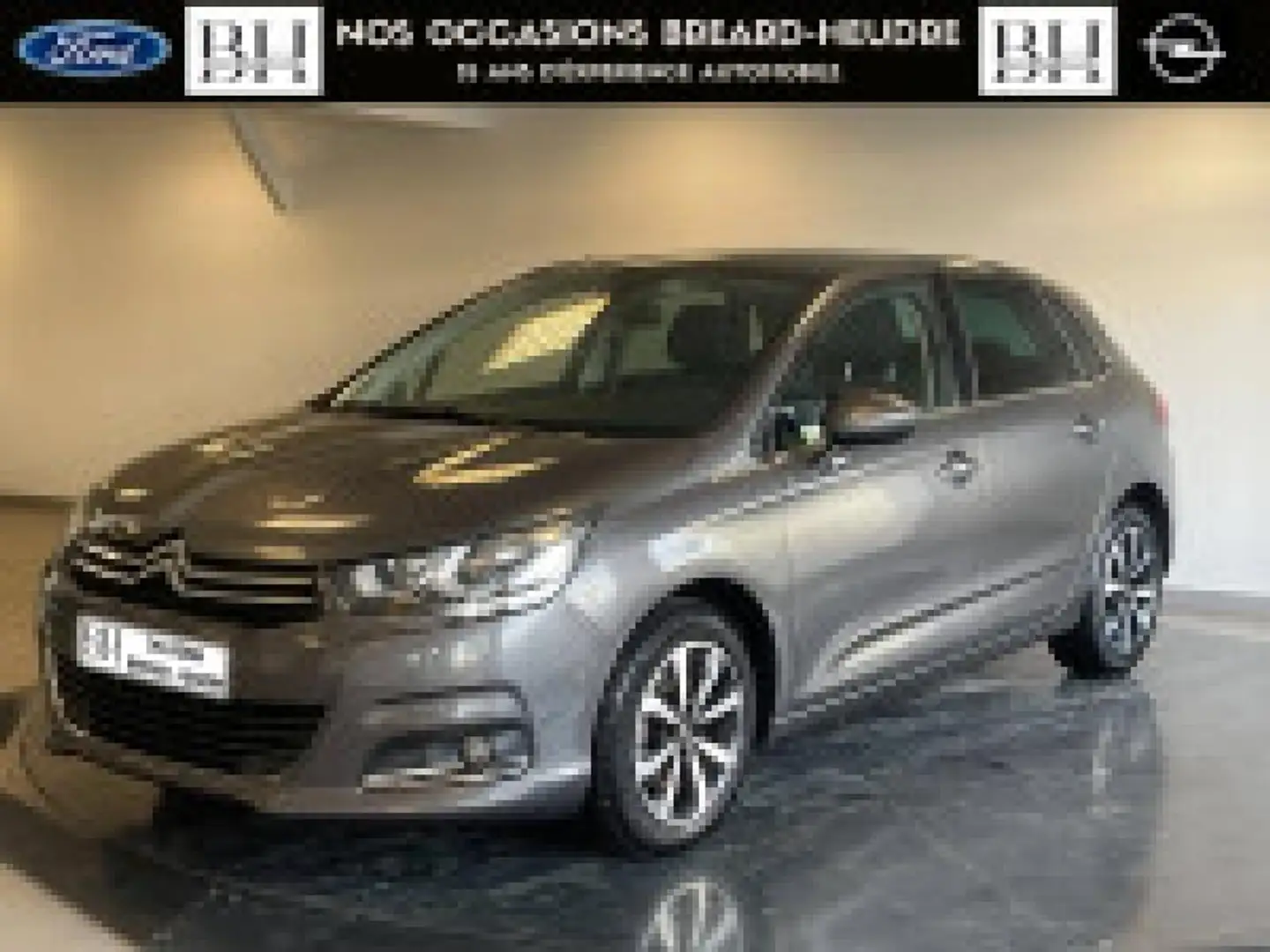 Citroen C4 ESSENCE 130ch Millenium S\u0026S EAT6 Grijs - 1