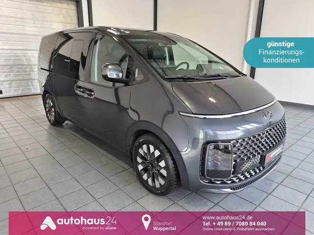 Hyundai STARIA 2.2 CRDi Signature 4WD|7 Sitze|360°|BOSE