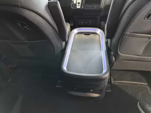 Hyundai Staria view 13