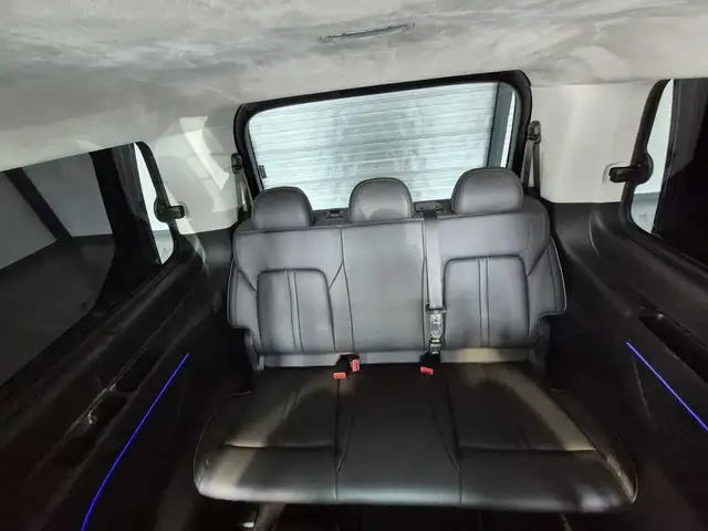 Hyundai Staria view 15