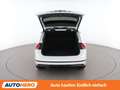 Volkswagen Tiguan 1.5 TSI ACT Comfortline BlueMotion Tech R-Line Weiß - thumbnail 16