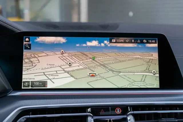 BMW X5 view 10
