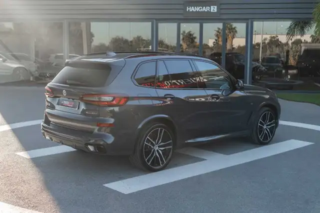 BMW X5 view 6