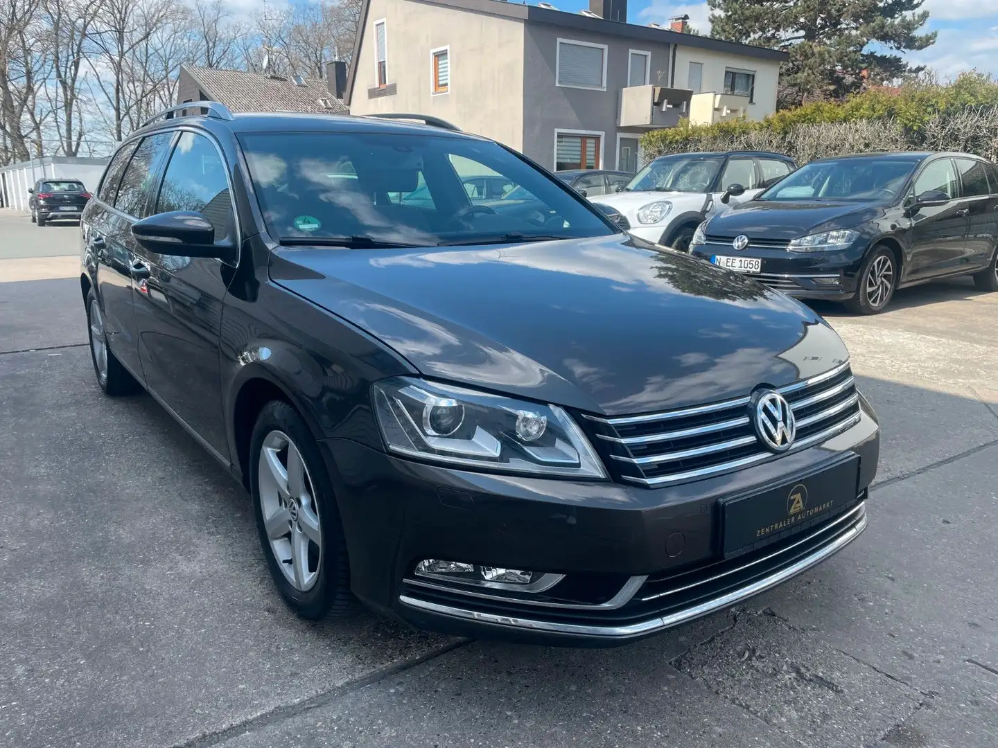 Volkswagen Passat Variant Highline/Bi-Xenon/DSG/PDC/TÜV NEU Schwarz - 2