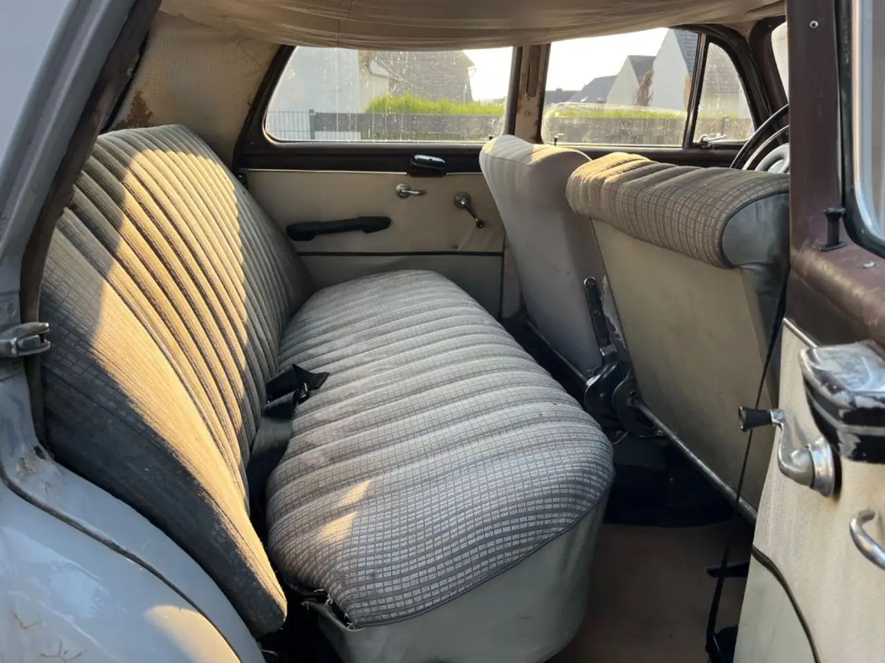 Mercedes-Benz 180 Diesel Ponton Gelegenheit Oldtimer !!, foto 11