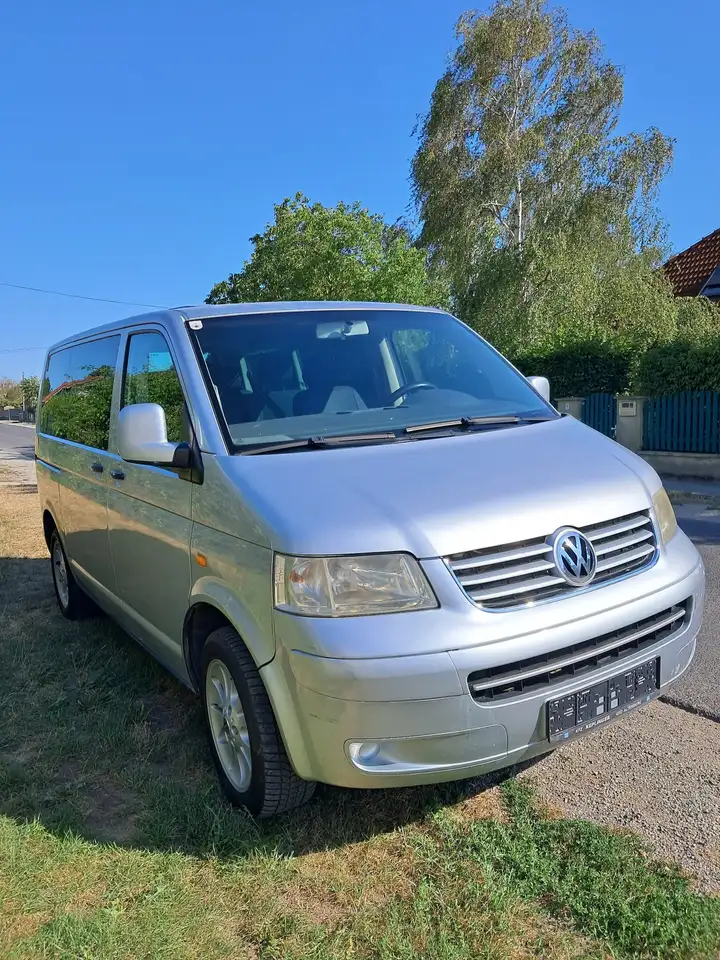 Volkswagen T5 Transporter