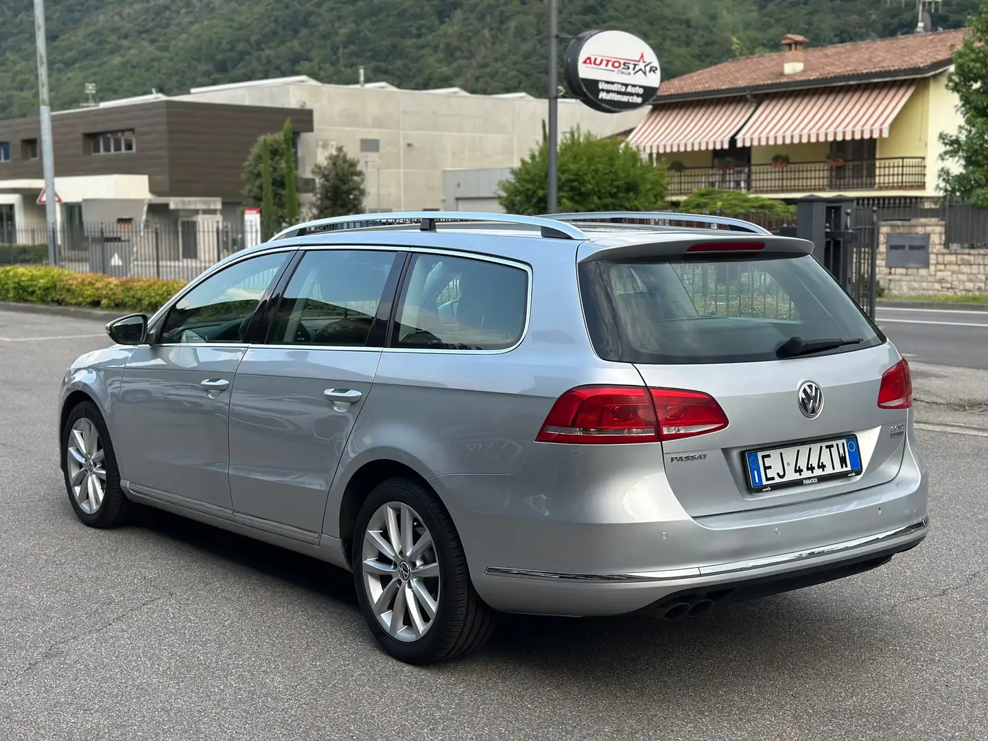 Volkswagen Passat Variant Passat VII 2011 Variant 2.0 tdi Highline dsg Zilver - 2