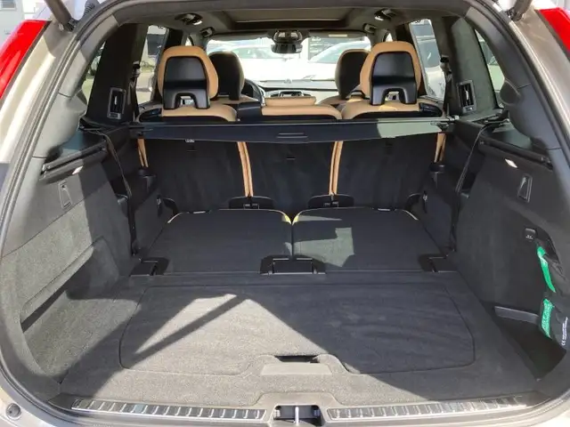 Volvo XC90 Recharge Ultimate, T8 AWD Plug-in Hybrid, Elektrisch/Be Ansicht 13