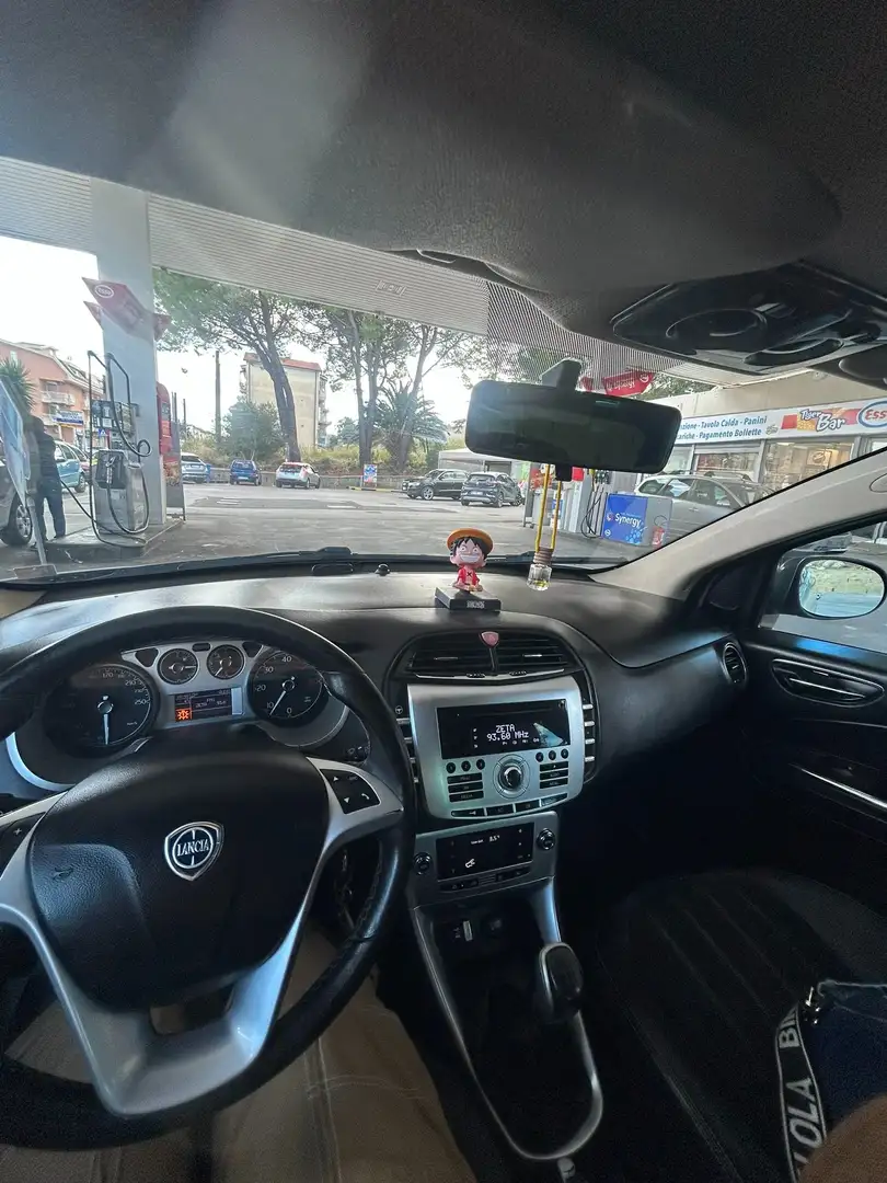 Lancia Delta Delta 1.6 mjt Argento 120cv dpf Ezüst - 2