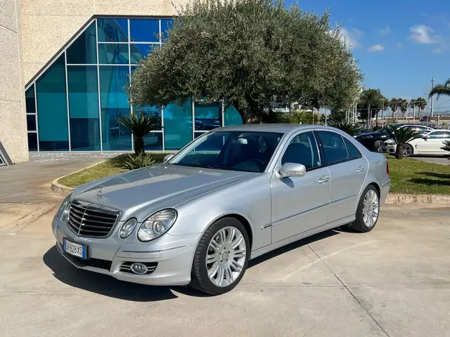 Mercedes-Benz E 320 cdi V6 evo Avantgarde Sport
