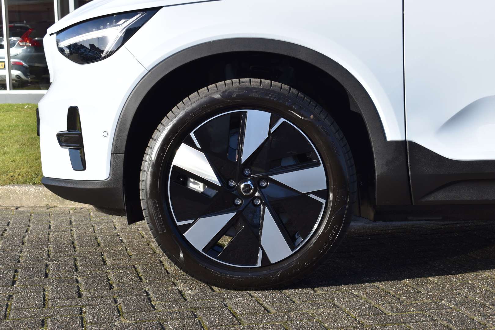 Volvo EX40 Recharge Plus - 2025 - Joinsteer - #9