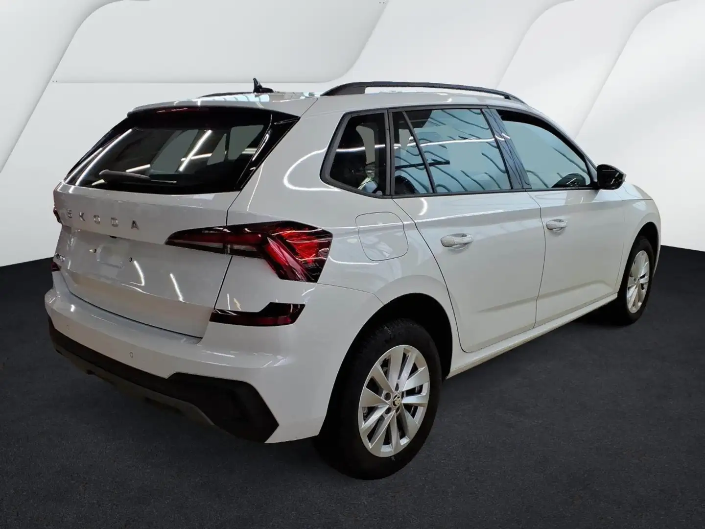 Skoda Kamiq Selection 1,5 TSI *LED*ACC*R-CAM*SHZ*PDC* Weiß - 2