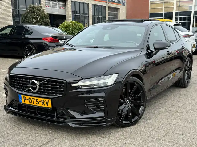 Volvo S60 2.0 HEICO Recharge T6 AWD R-Design