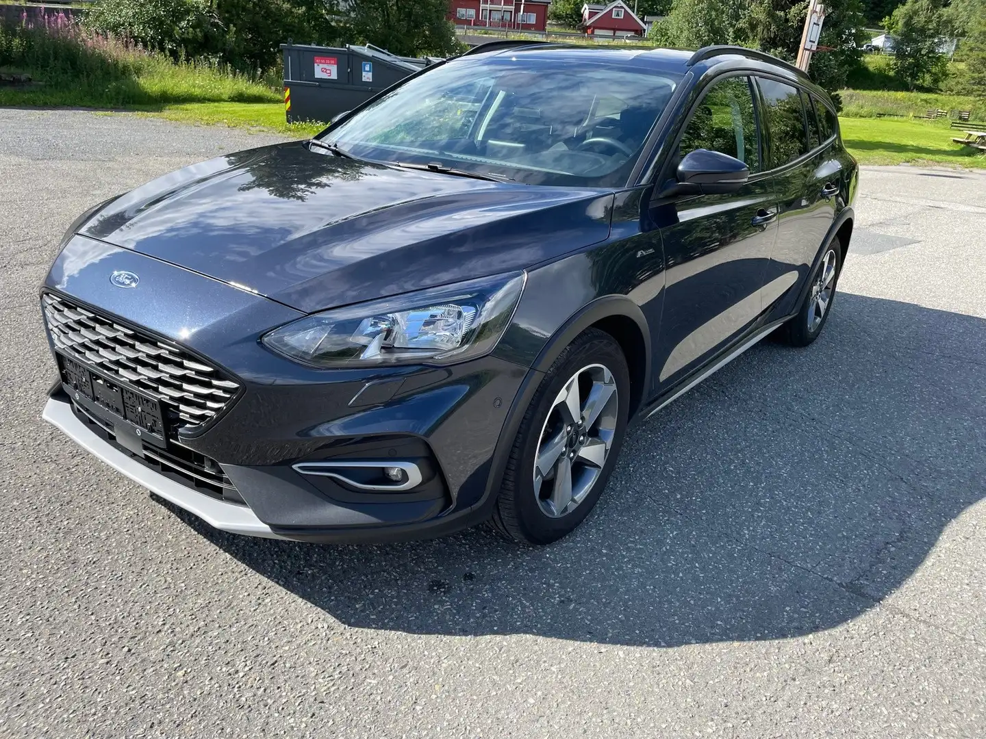 Ford Focus Focus Turnier 1.0 EcoBoost Start-Stopp-System ACTI Blau - 2