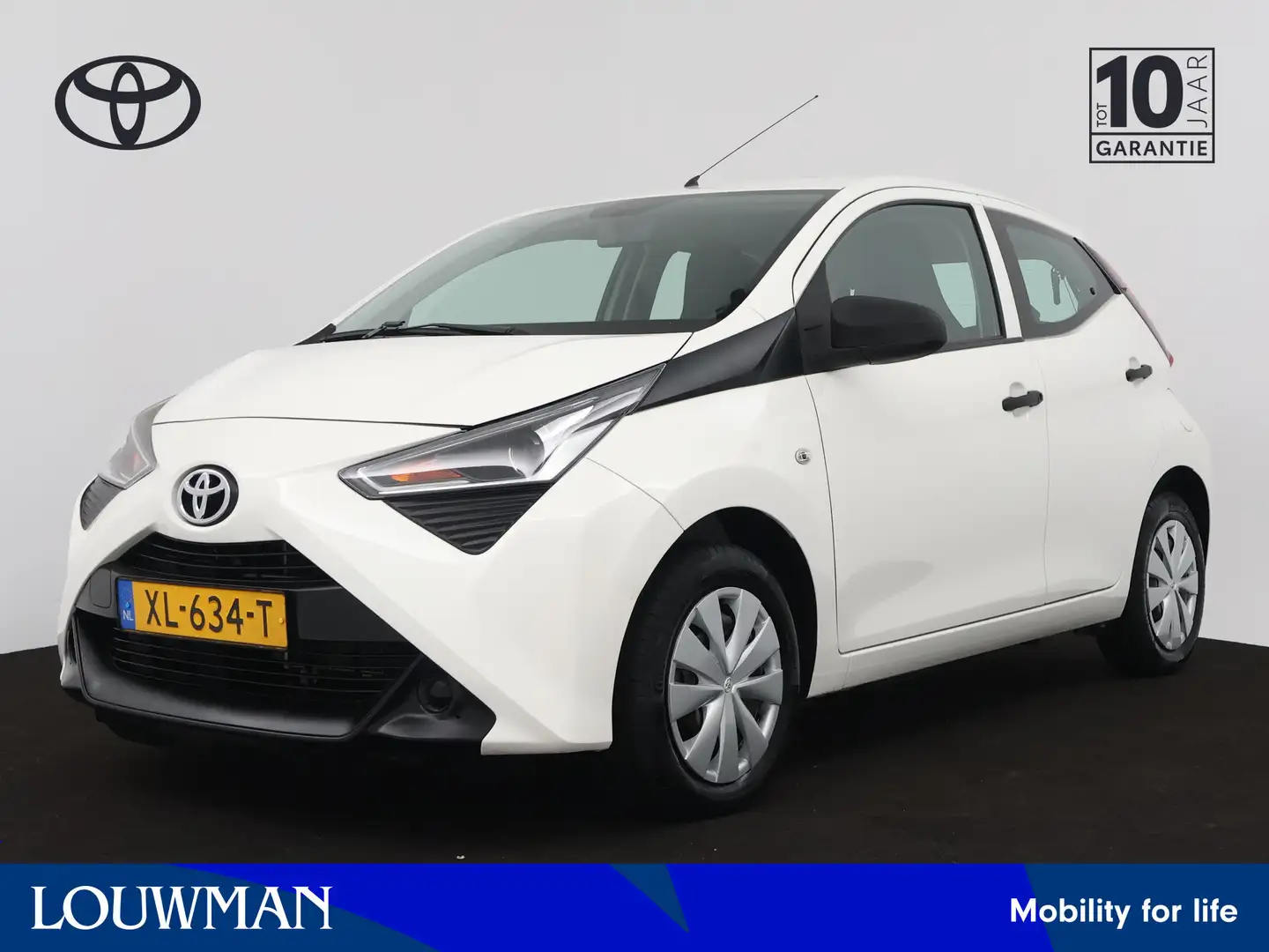 Toyota Aygo 1.0 VVT-i x-fun | Airco | Wit - 1