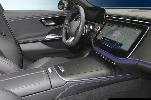 Mercedes-Benz E-Class view 8