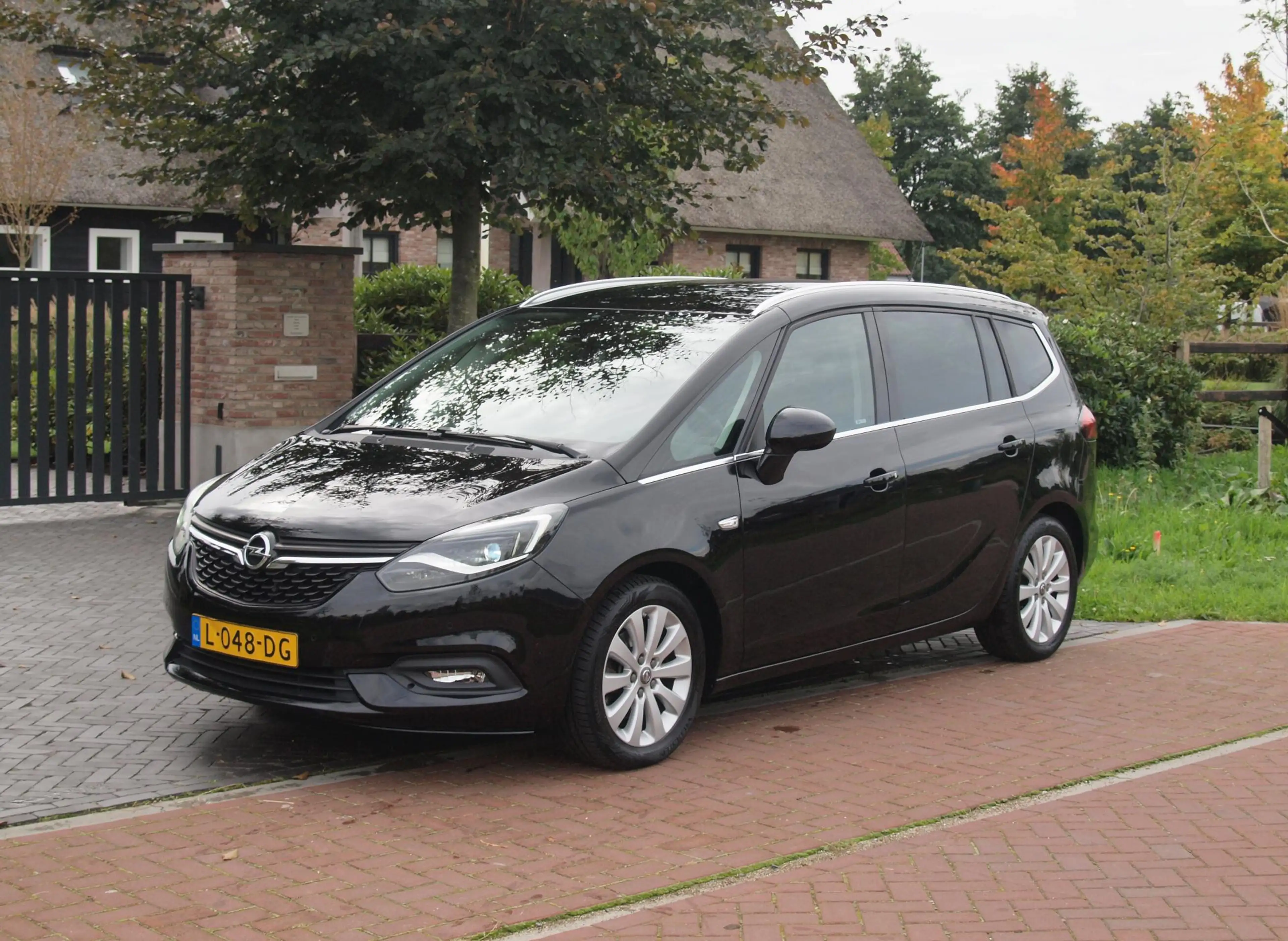 Opel Zafira 1.4 Turbo Online Edition 7p. | 7-persoons | Camera — photo 6