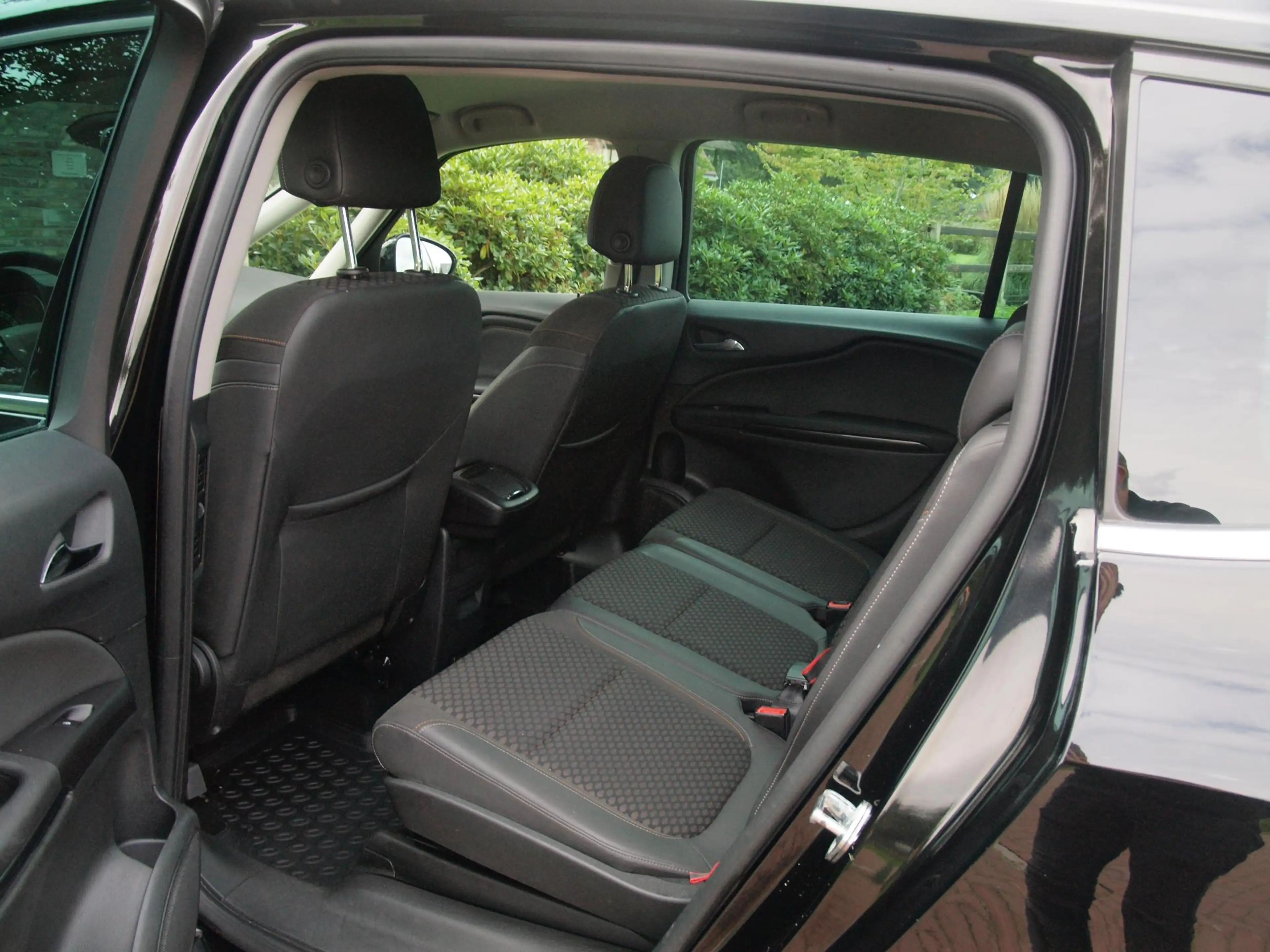 Opel Zafira 1.4 Turbo Online Edition 7p. | 7-persoons | Camera — photo 27