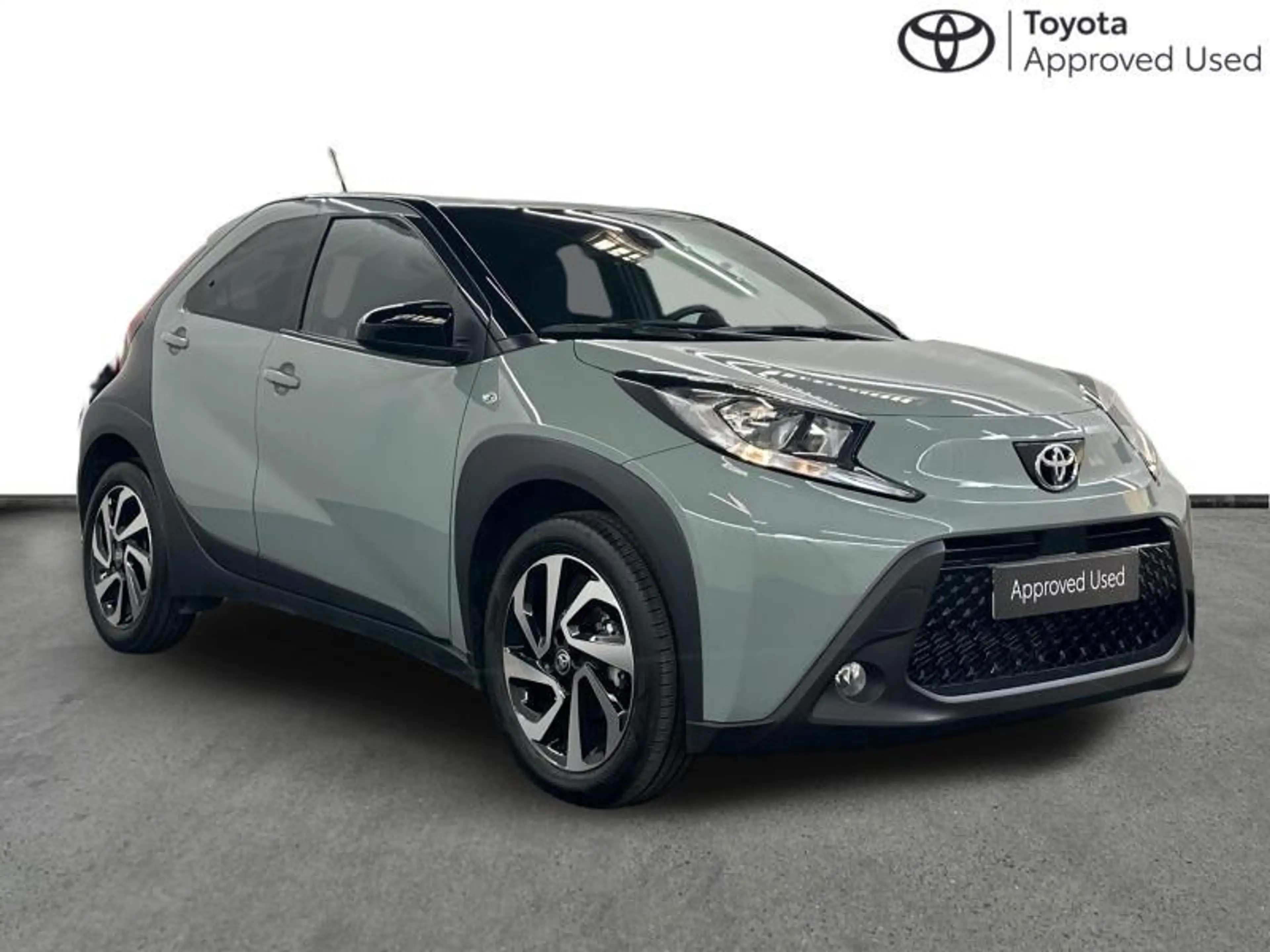 Toyota Aygo X AT Pulse | carplay | camera — photo 16
