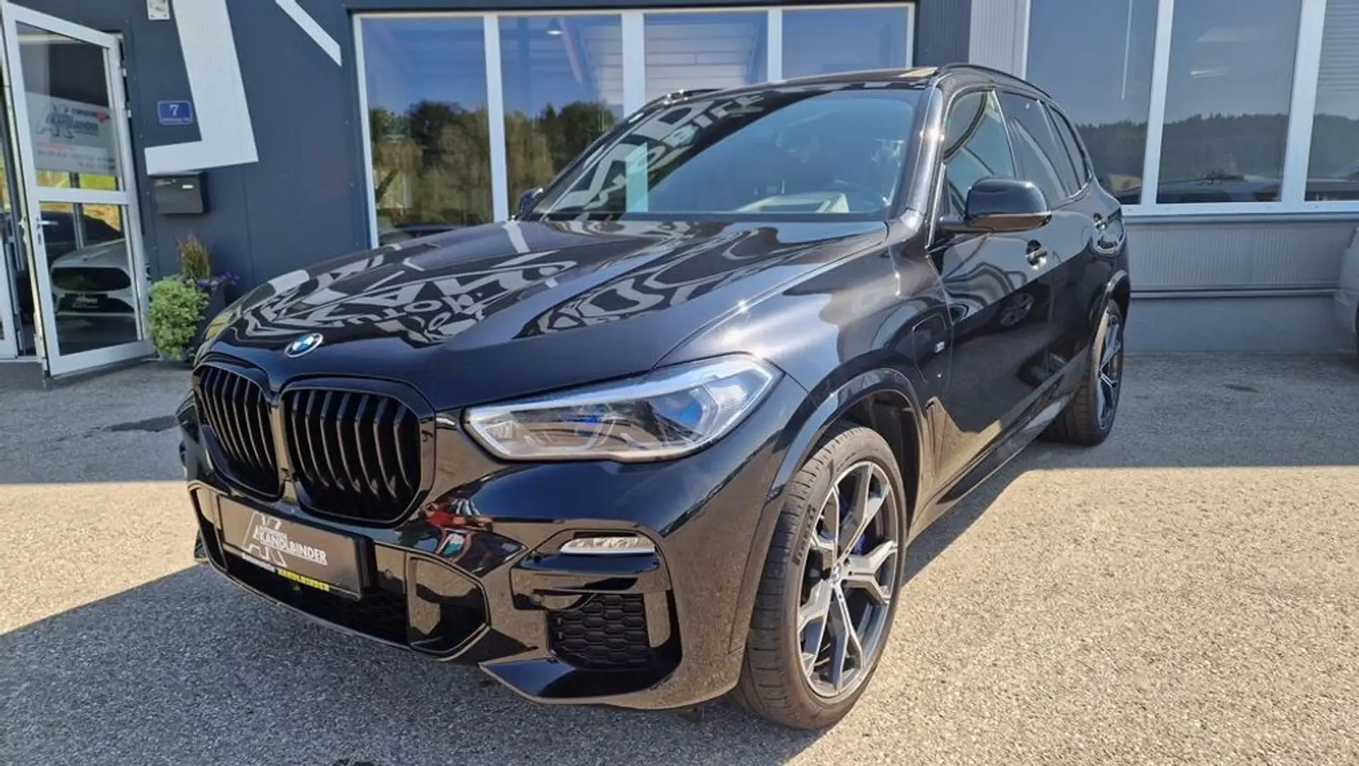 BMW X5 xDrive 45e M Sport ''1.Besitz'' Schwarz - 1