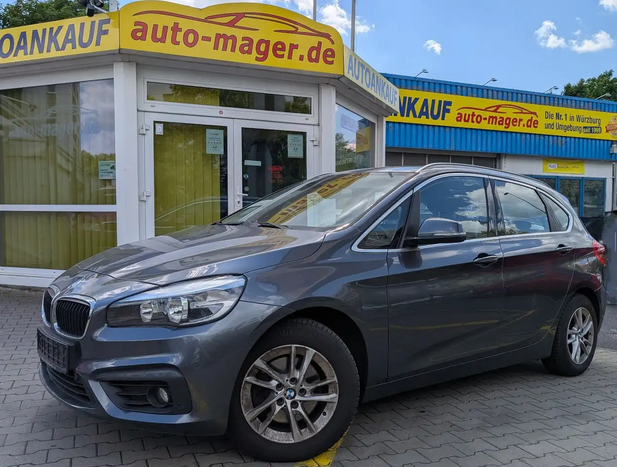 BMW 218