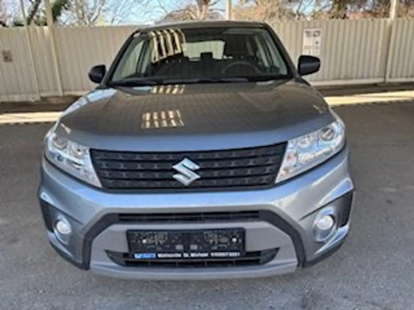 Suzuki Vitara 1,6 VVT GL Clear Grau - 2