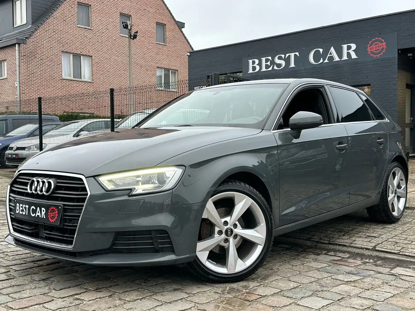 Audi A3 1.5 TFSI * Garantie Gris - 1