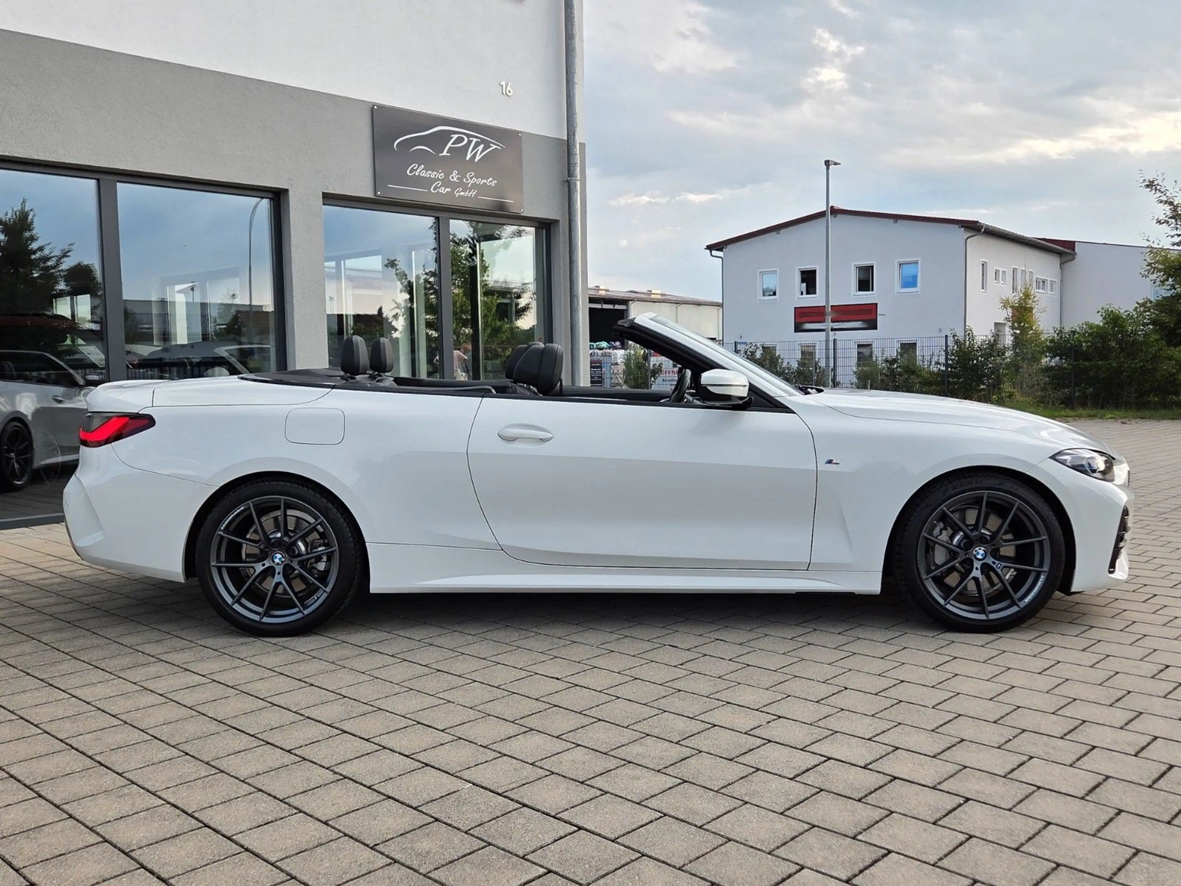 BMW 430 i Cabrio M Sport ,Laserlicht, Head Up, M Perf — photo 3