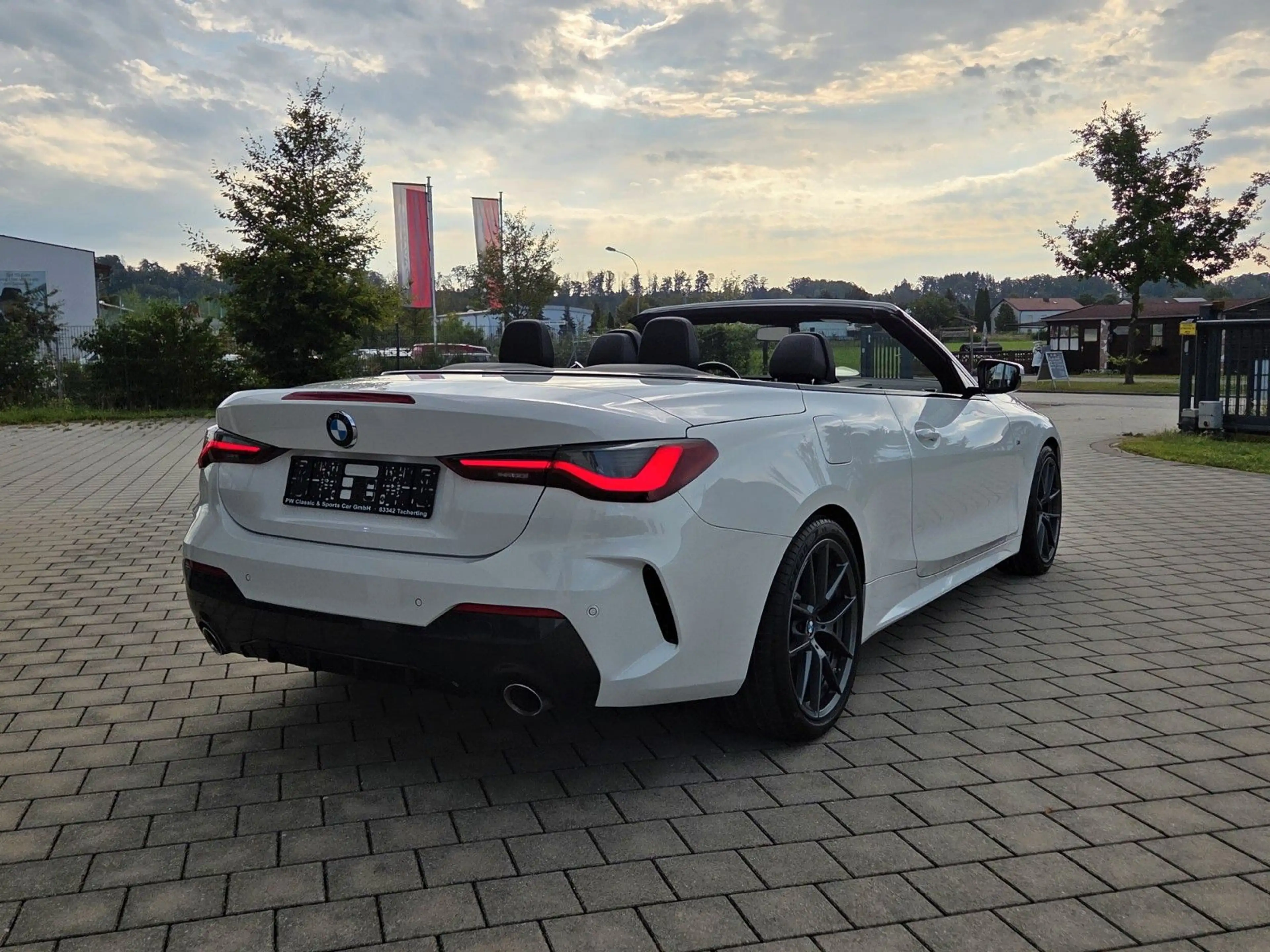 BMW 430 i Cabrio M Sport ,Laserlicht, Head Up, M Perf — photo 4