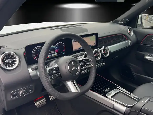 Mercedes-Benz 250 view 6