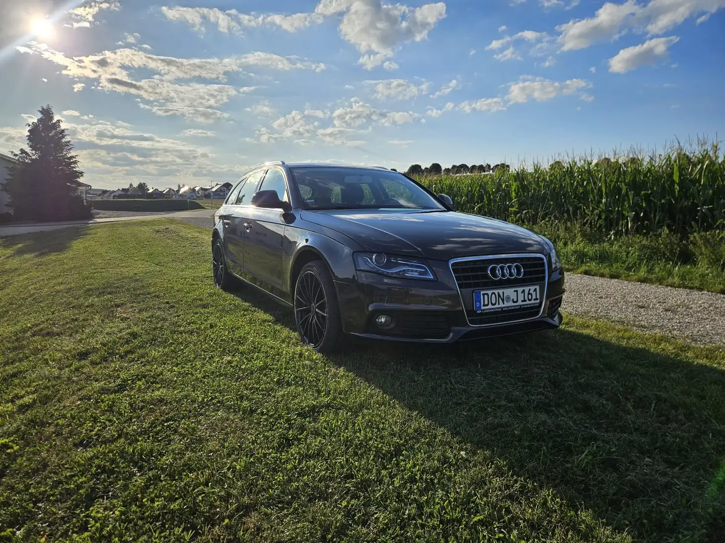 Audi A4 A4 Avant 2.0 TDI DPF Ambiente Šedá - 1